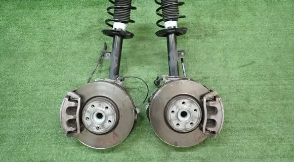 Mercedes-Benz GLA H247 Front wheel hub spindle knuckle 