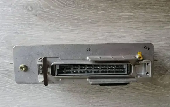 Audi 80 90 S2 B4 ABS control unit/module 4A0907379A 0265100056