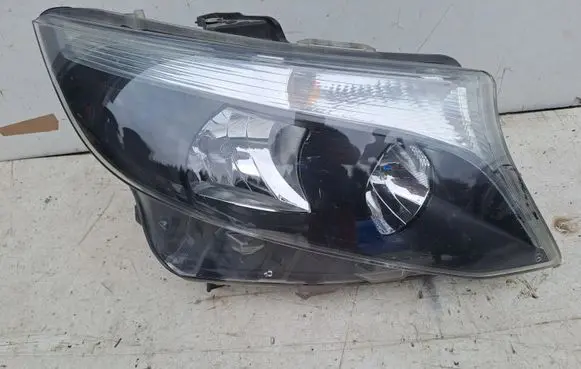 Mercedes-Benz Vito Viano W447 Headlight/headlamp A4479067800
