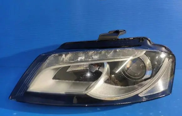 Audi A3 S3 8P Headlight/headlamp 8P0941003BE