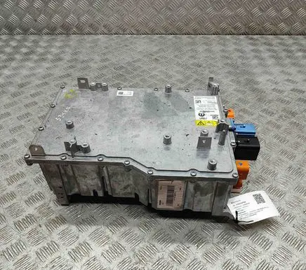 Peugeot 3008 III Voltage converter inverter 9860779080 9697728180