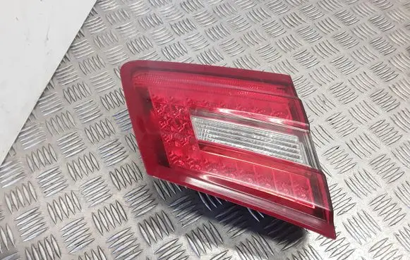 Mercedes-Benz E W212 Tailgate rear/tail lights 2128200964