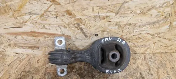 Honda CR-V Engine mount bracket PA66GF50