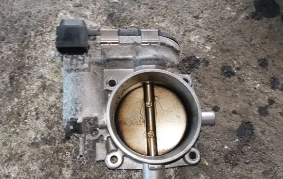 Mercedes-Benz E W211 Throttle valve A1121410125 0280750019