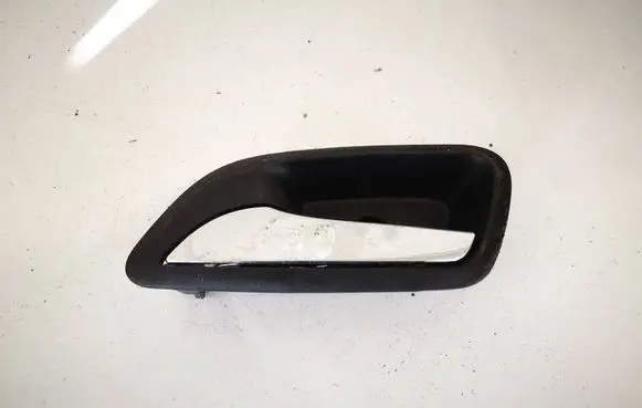 Chevrolet Cruze Rear door interior handle 96845901