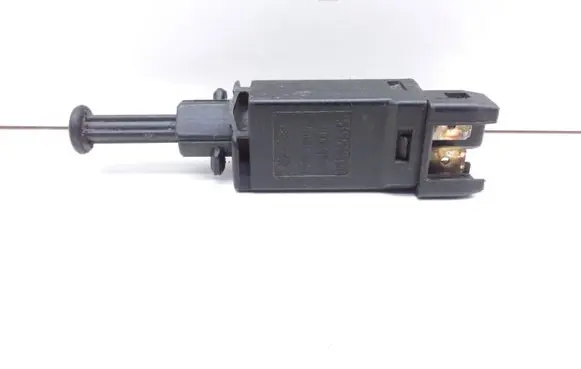 Volkswagen Golf II Brake pedal sensor switch 191945515