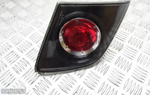 Mazda 3 I Tailgate rear/tail lights P2913