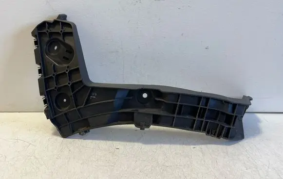 Audi Q2 - Rear bumper mounting bracket 81A807253