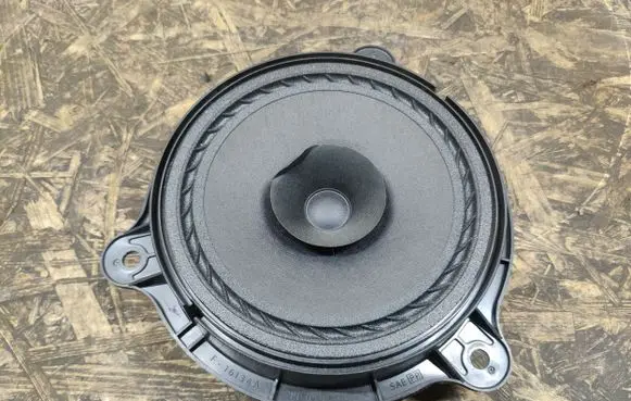 Nissan Tiida C11 Rear door speaker 28156EU00A