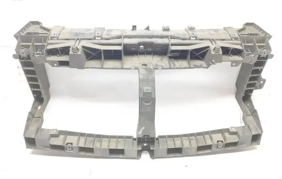 Renault Trafic III (X82) Radiator support slam panel 8250012R