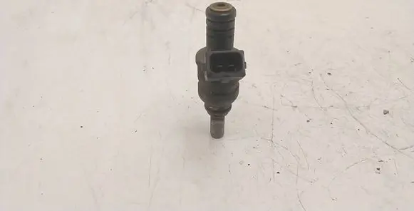 BMW 5 E39 Fuel injector 1427240