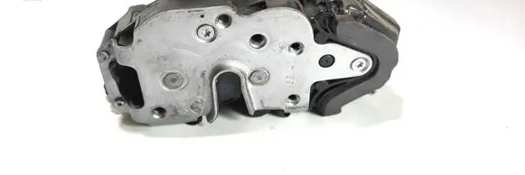 Opel Insignia A Front door lock