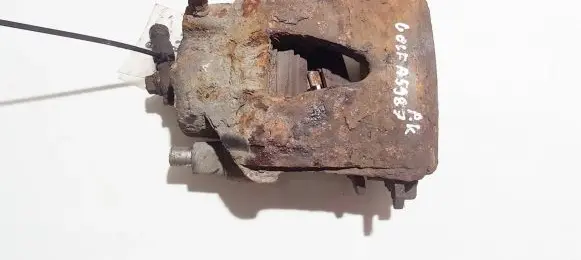 Volkswagen Golf V Front brake caliper