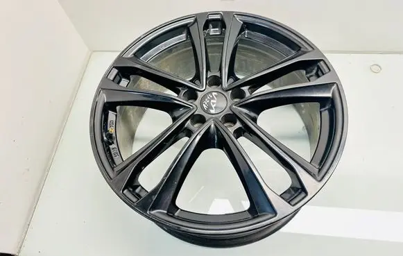 KIA EV6 R20 alloy rim