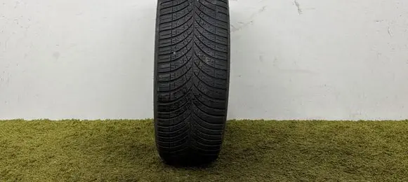 Mercedes-Benz Sprinter W906 R16 C summer tire 