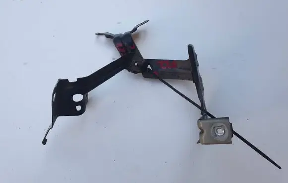 BMW 2 F22 F23 Fender mounting bracket