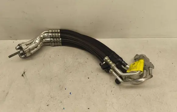 Tesla Model Y Air conditioning (A/C) pipe/hose 150202200E