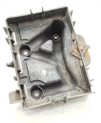 Volkswagen Polo Battery tray 6Q0915331