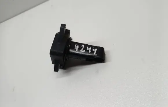 Toyota Auris 150 Mass air flow meter 2220433010 05H31