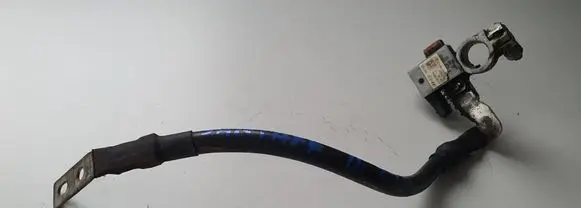 Hyundai Santa Fe Negative earth cable (battery)