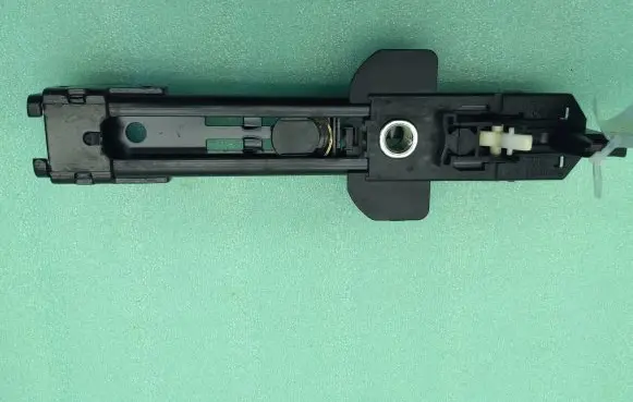 Audi Q7 4L Seat belt adjustment rail 8E0857833G