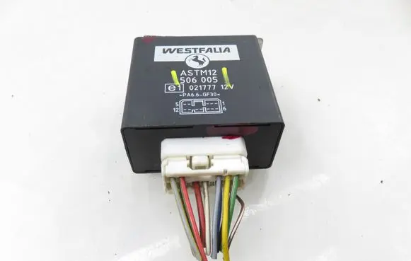 Citroen Xsara Picasso Tow bar trailer control unit/module 506005 ASTM12