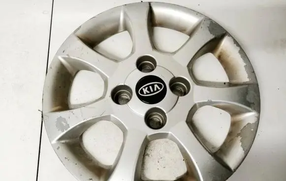 KIA Carens I R15 wheel hub/cap/trim 1K2M237170