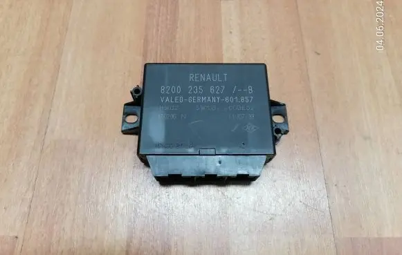 Renault Espace - Grand espace IV Parking PDC control unit/module 8200235627 601857