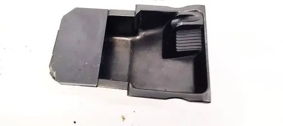 Audi A3 S3 8L Car ashtray 