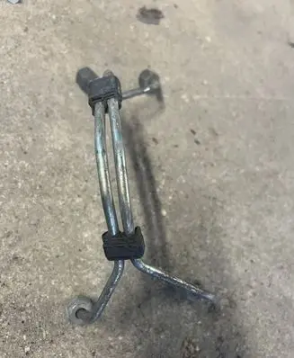 Peugeot 607 Fuel injector supply line/pipe 