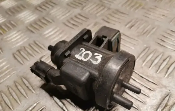 Mercedes-Benz C W203 Turbo solenoid valve 0005450527