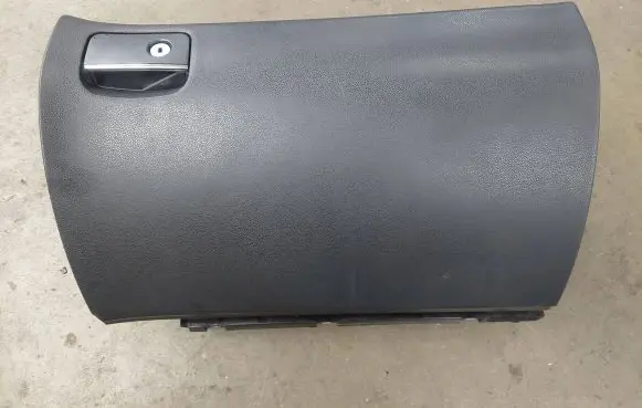 Mercedes-Benz R W251 Glove box A2516800291