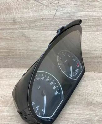 BMW 1 E81 E87 Speedometer (instrument cluster) 6964499 696449901 LHD