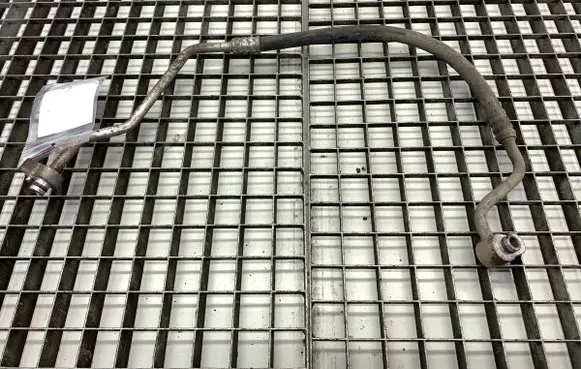 Skoda Citigo Air conditioning (A/C) pipe/hose 1S0820721