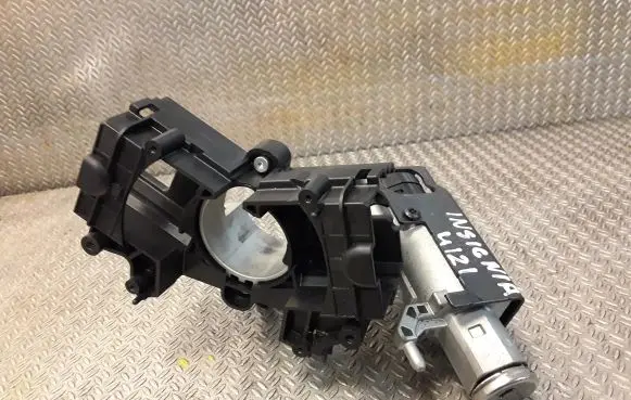 Opel Insignia A Ignition lock 20939745