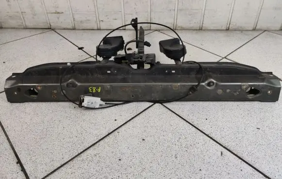 Toyota Sienna XL30 III Radiator support slam panel