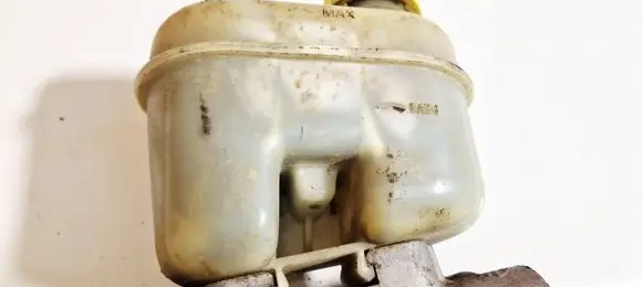 Jeep Grand Cherokee (WJ) Brake fluid reservoir 