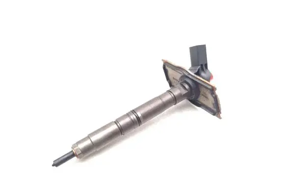 Audi A6 S6 C6 4F Fuel injector 03L130277 0445116030