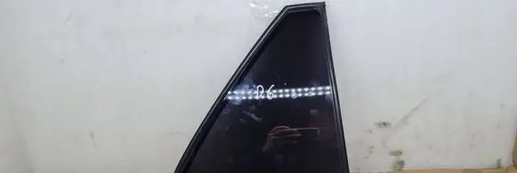Toyota Avensis T250 Rear vent window glass 43R00048
