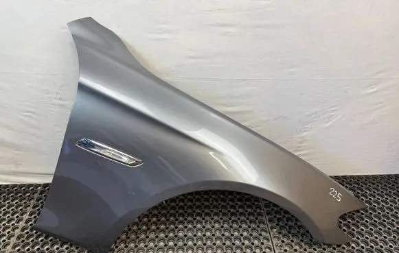 BMW 5 F10 F11 Fender 