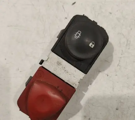 Renault Scenic II - Grand scenic II Hazard light switch 8200095493