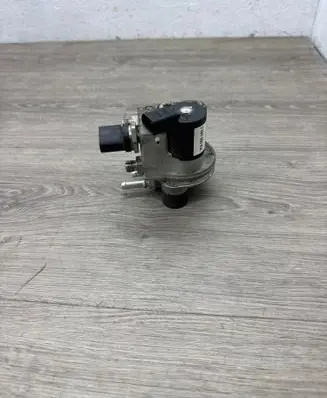 Volkswagen PASSAT B7 LP gas reducer 3C0906009C