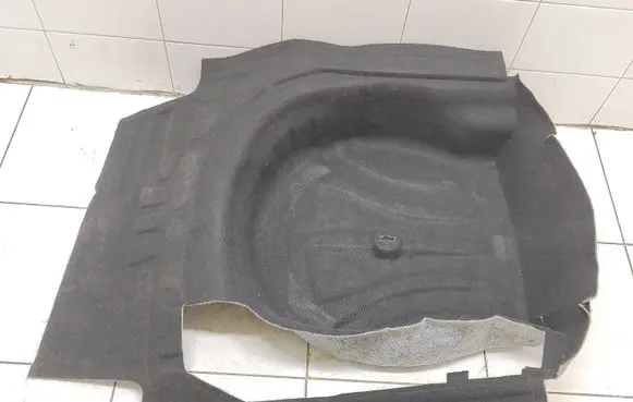 Trunk/boot mat liner