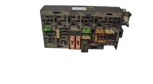 Mercedes-Benz R W251 Fuse module A1645400072
