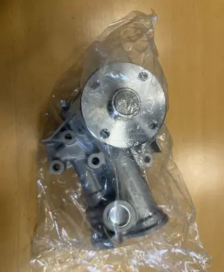 Mitsubishi L200 Water pump MD997618 WPM002 WPM002A