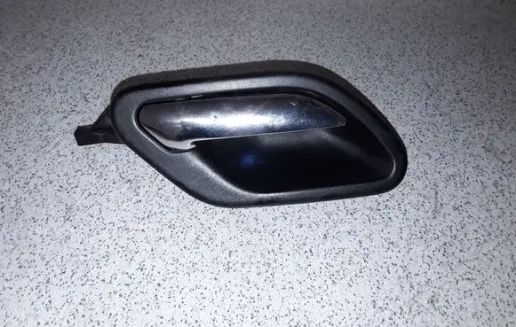 BMW 5 E39 Rear door interior handle 8226050