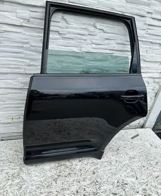 Porsche Cayenne (9PA) Rear door