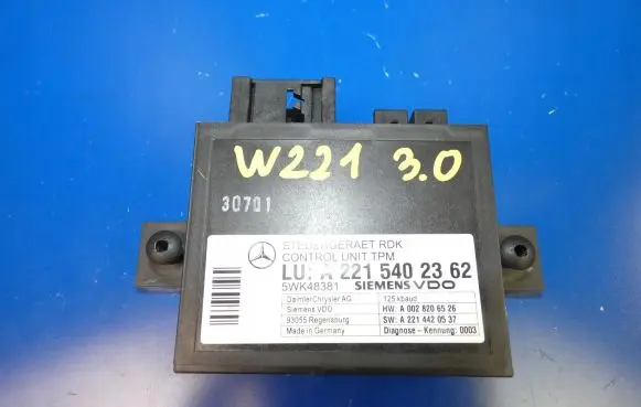 Mercedes-Benz S W221 Tire pressure control unit A2215402362