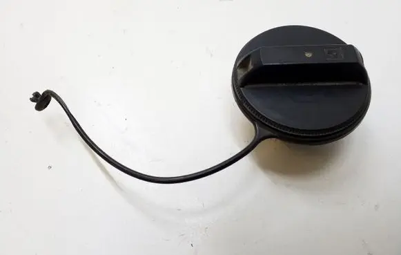 Nissan Almera Tino Fuel tank filler cap OEM