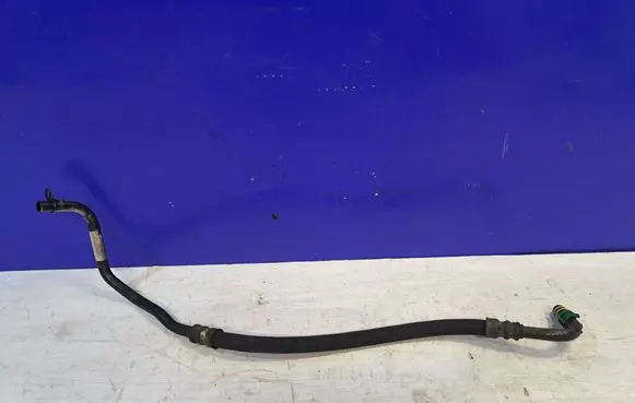 Volvo XC90 Oil fill pipe 30636931 P30636931